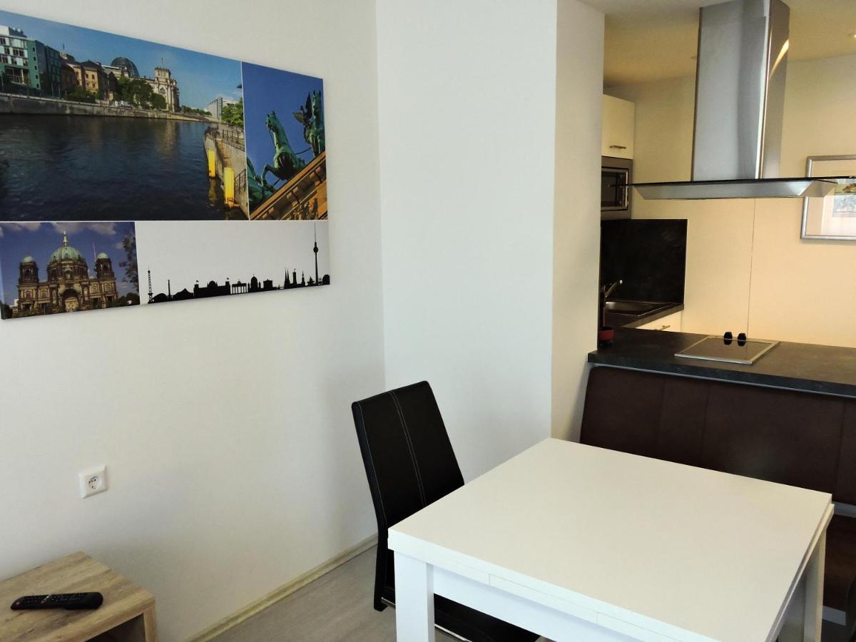 305 Berlin, Studio Apartment, 38M2 2-4 Pers Klagenfurt am Woerthersee Exterior foto